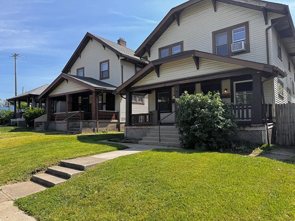 Exterior front at 616 Smithville Rd