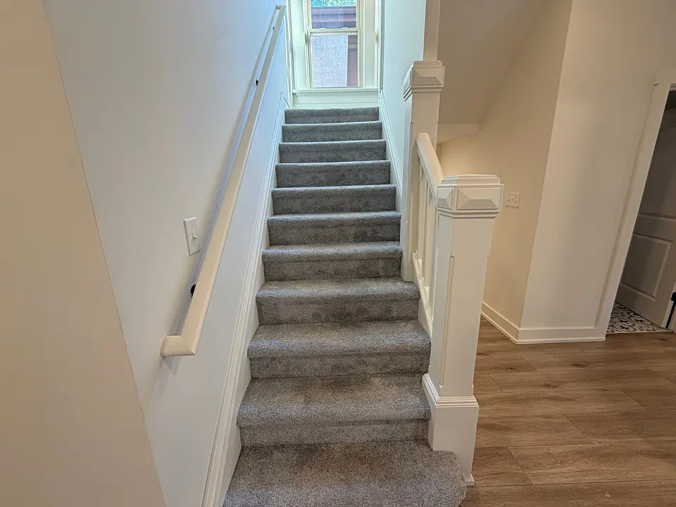 39 Auburn Ave photo 13