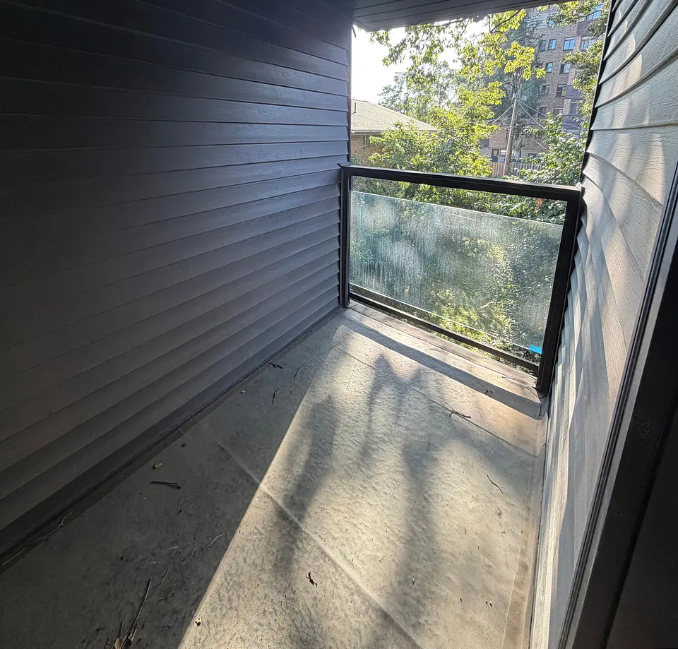 39 Auburn Ave photo 17