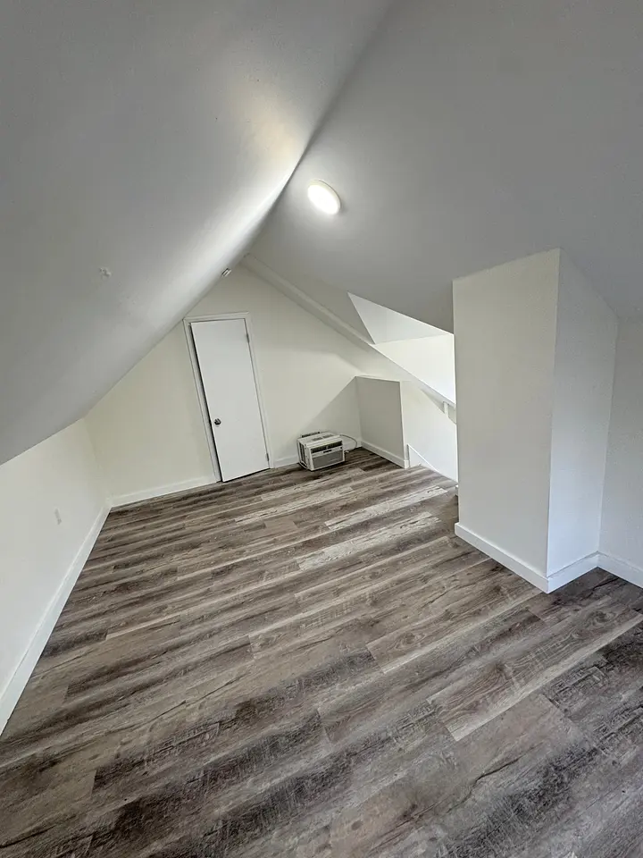 1107 Linden Avenue photo 18