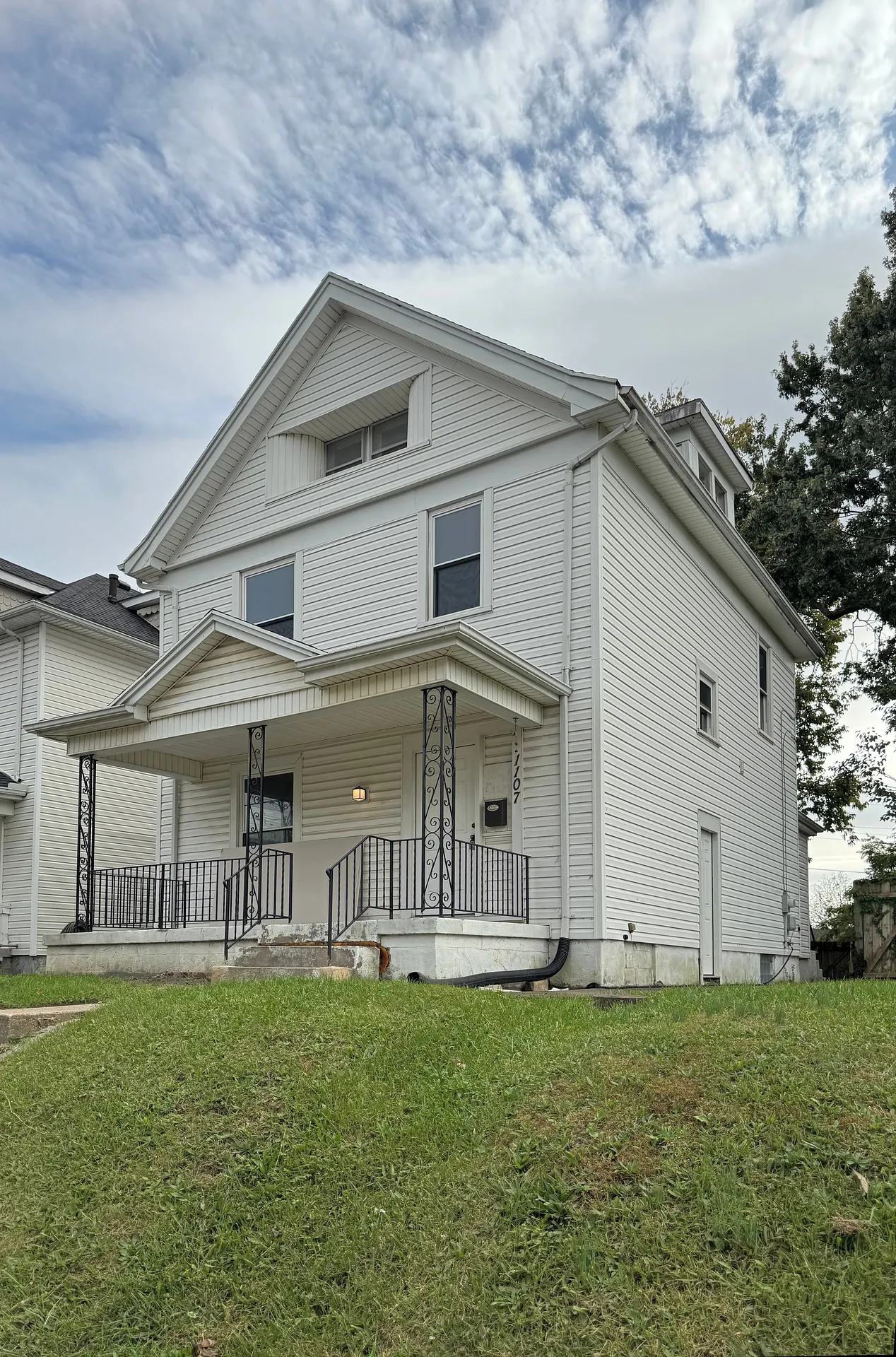 1107 Linden Avenue photo 1