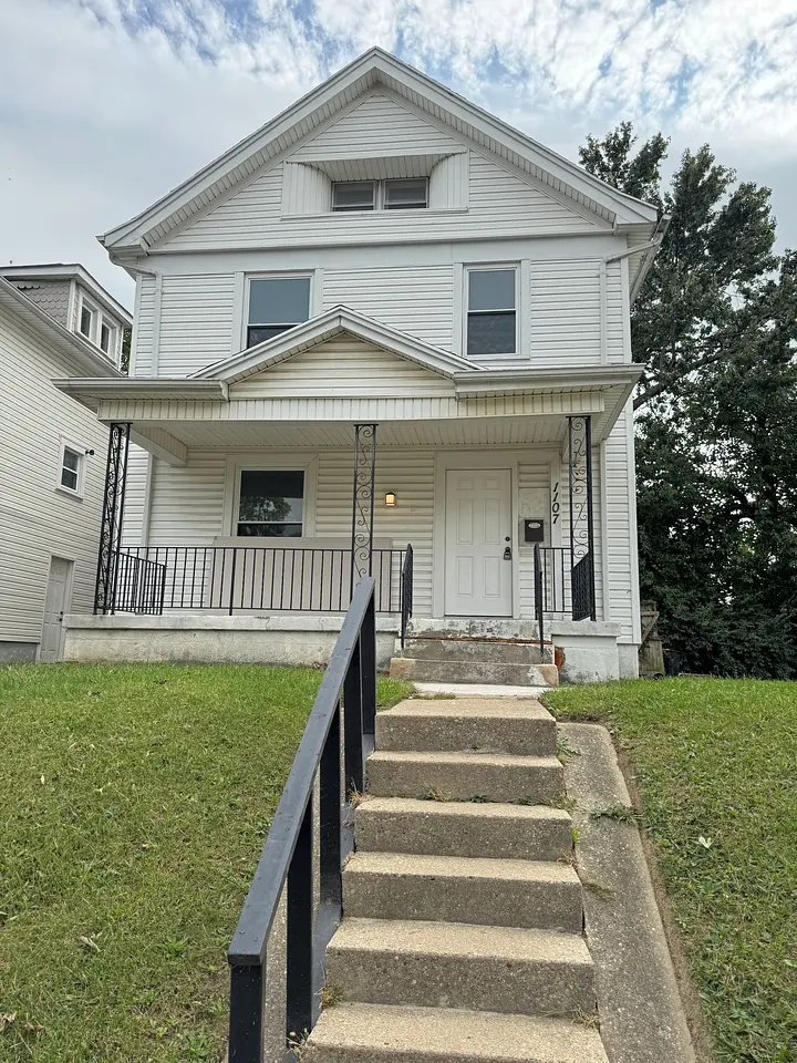 Exterior front at 1107 Linden Avenue