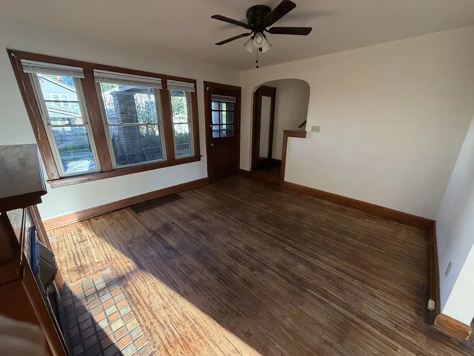 Living room at 639 Racine Ave