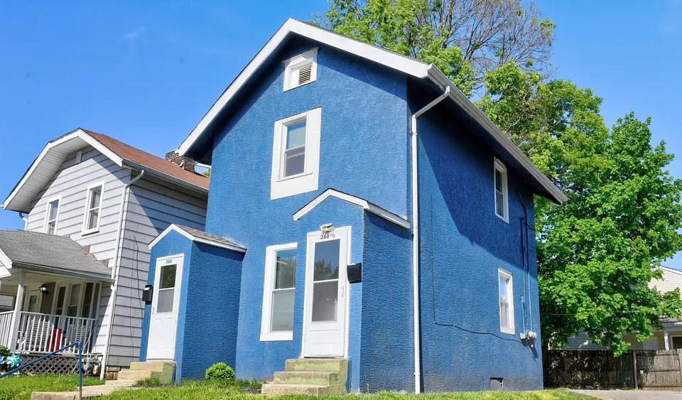 366 Wrexham Ave 366 1-2