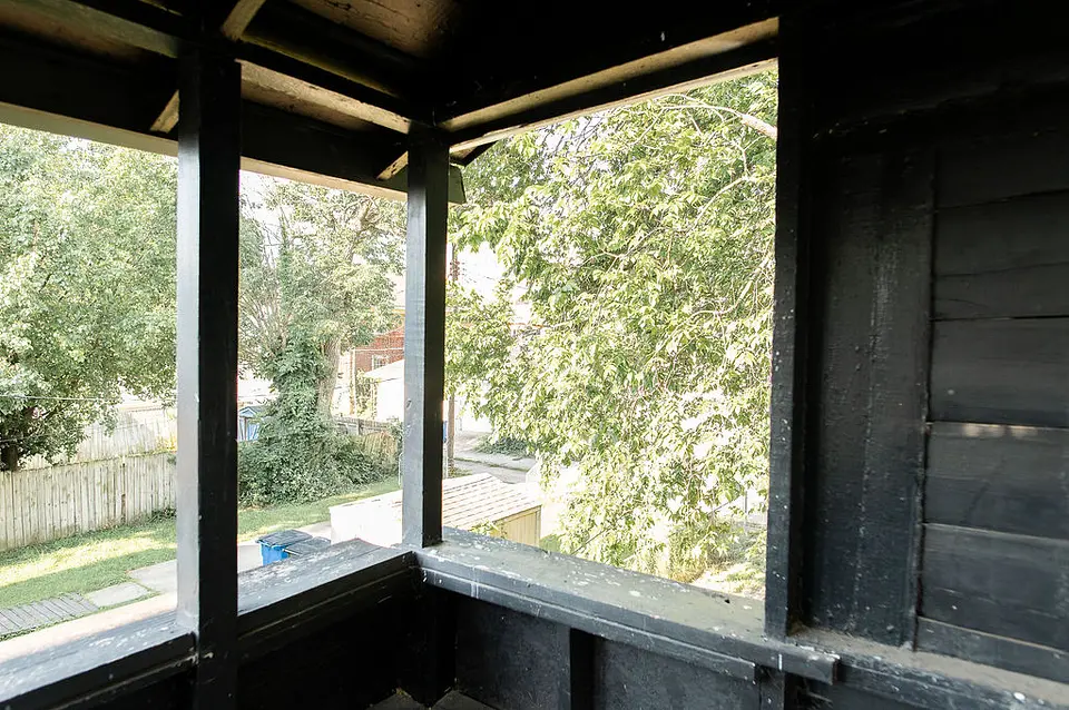 415 Brightwood Ave photo 26
