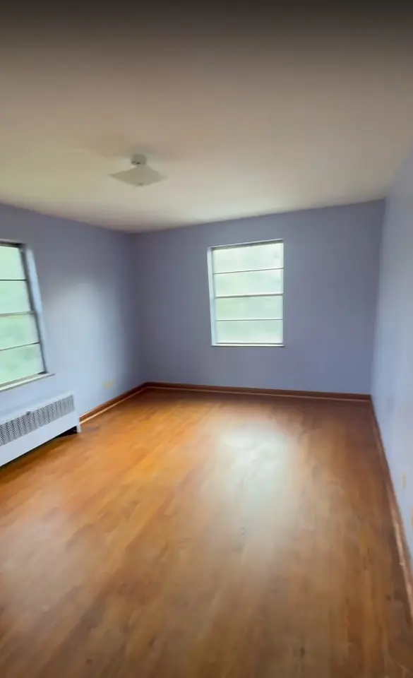 Bedroom at 2421 Riverside Dr