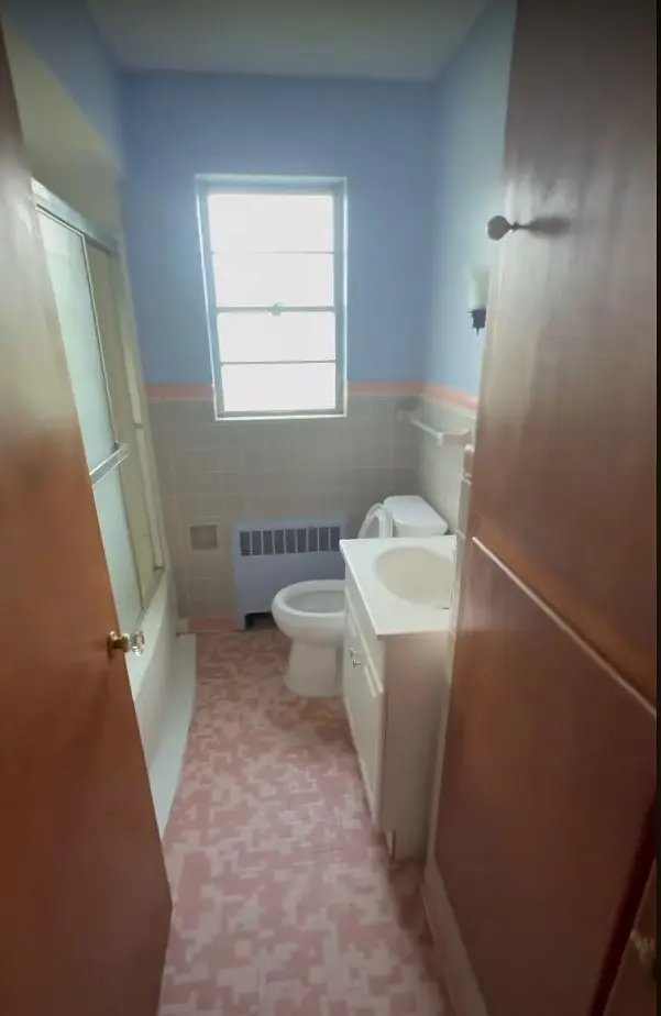 Bathroom at 2421 Riverside Dr