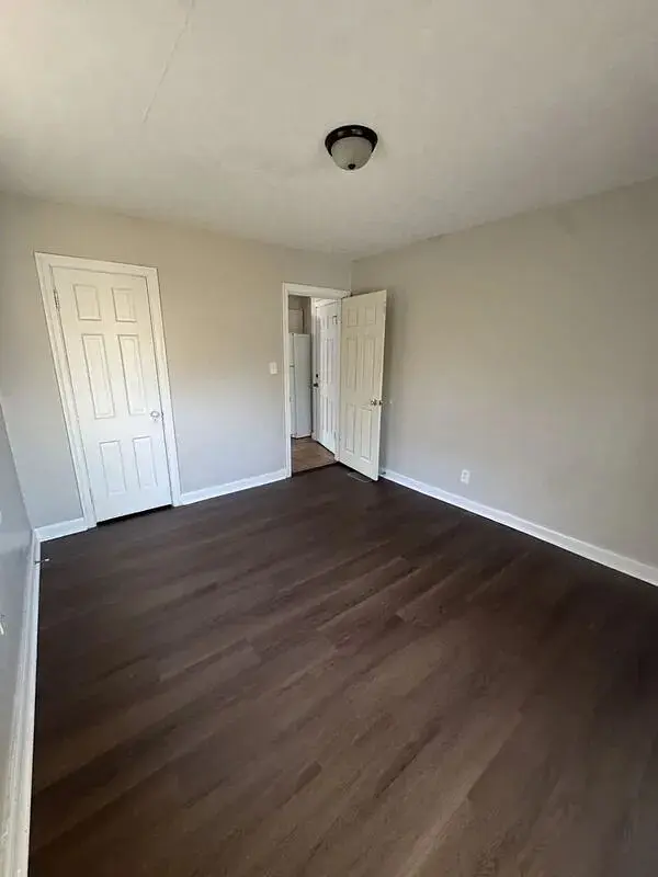 Bedroom at 321 W Norman Ave