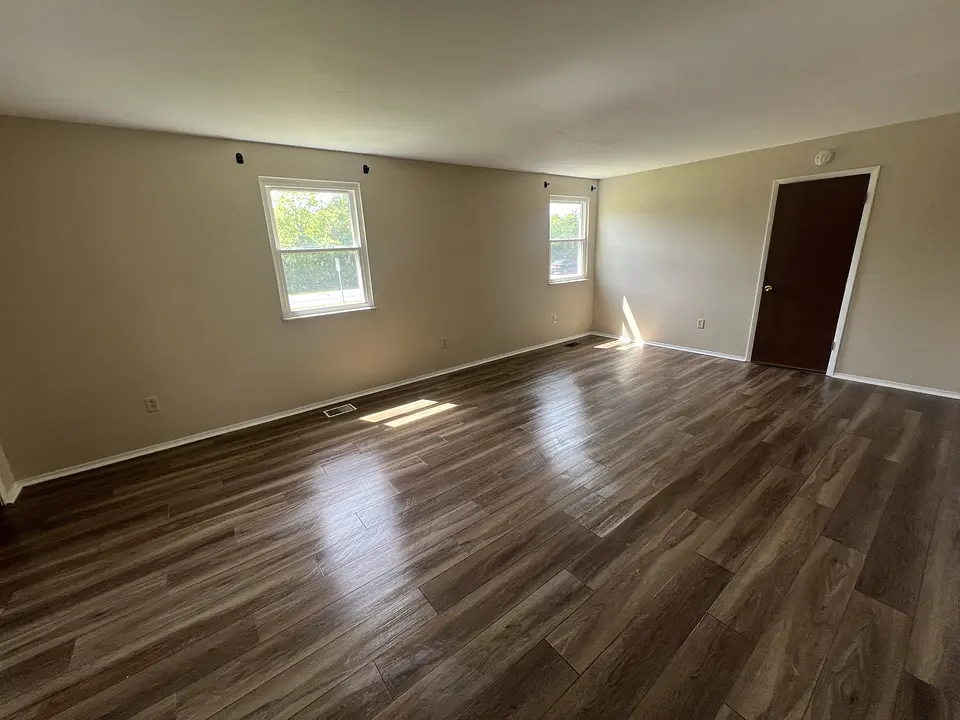 Living room at 1885 E Westbrook Rd