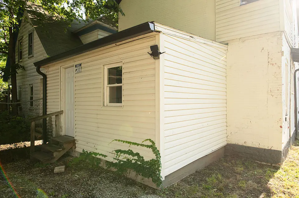 415 Brightwood Ave photo 6