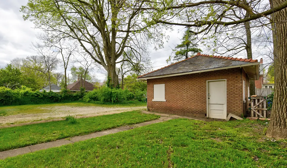1692 Bryden Rd C photo 11