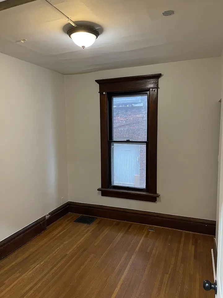 53 Euclid Ave photo 7