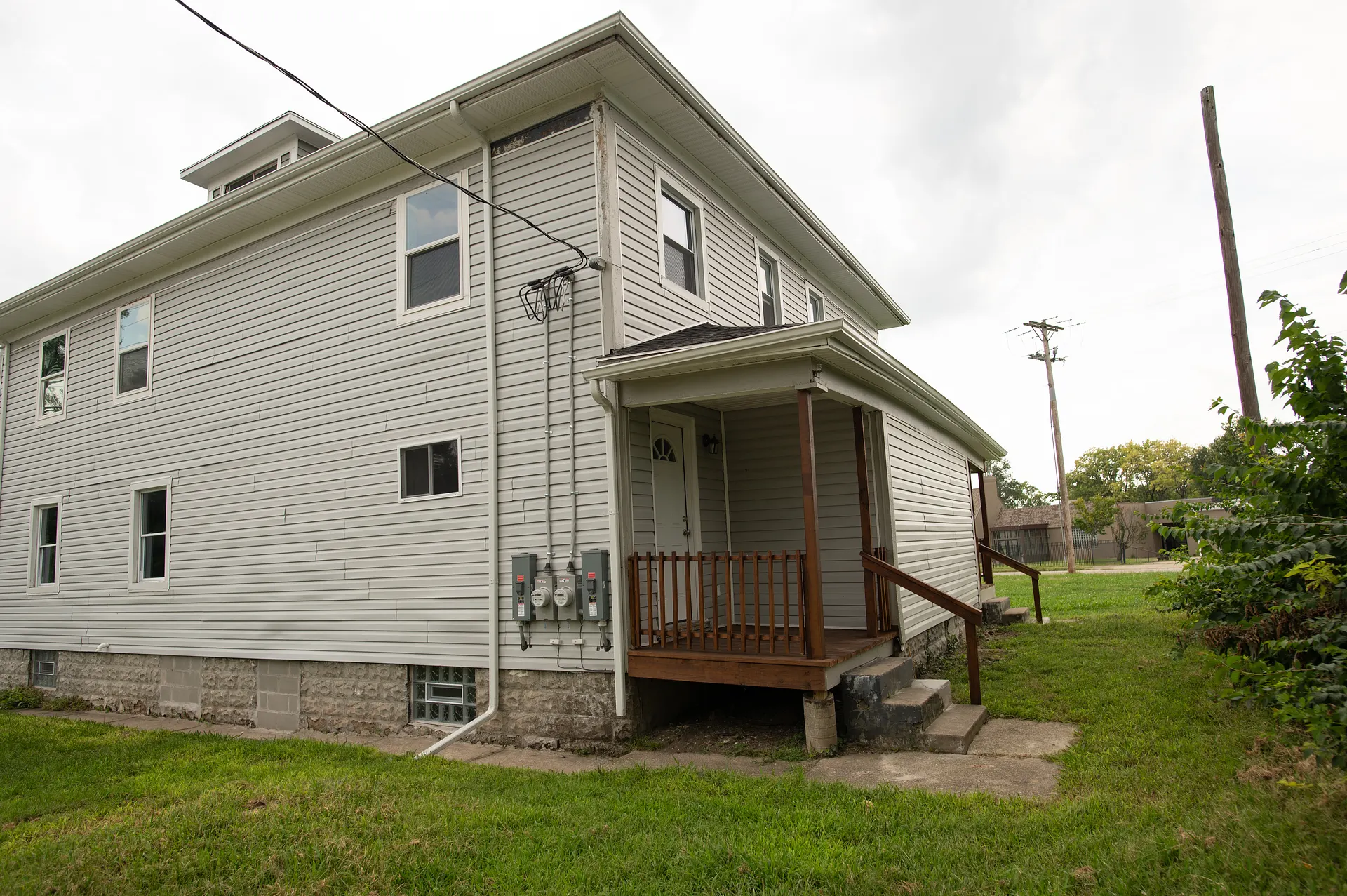 429-431 Bolander Ave photo 4