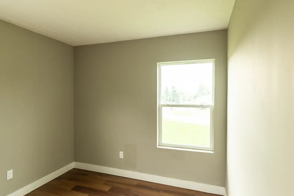 429-431 Bolander Ave photo 35