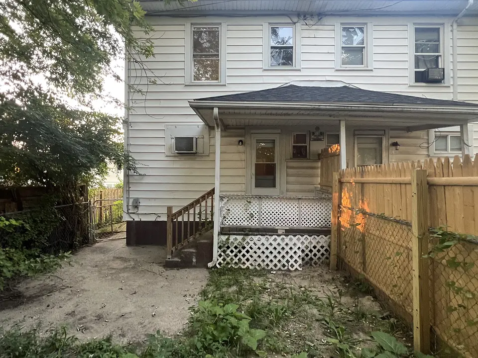 1010-1012 Lorain Avenue photo 24
