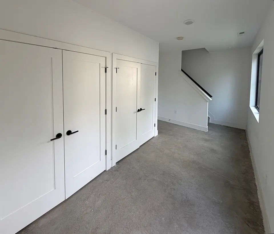 Entry at 355 Loeffler Ave