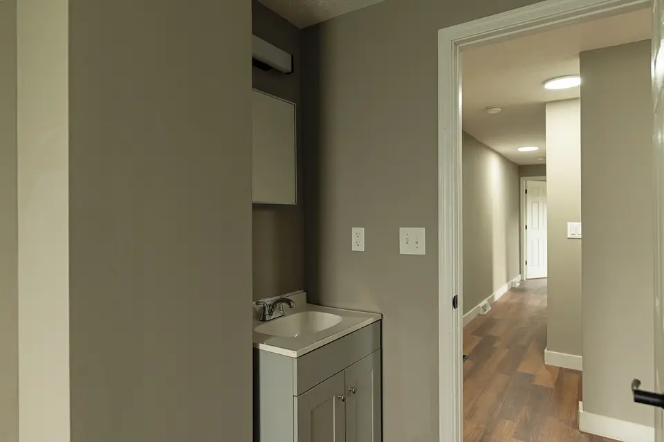 431 Bolander Ave photo 43