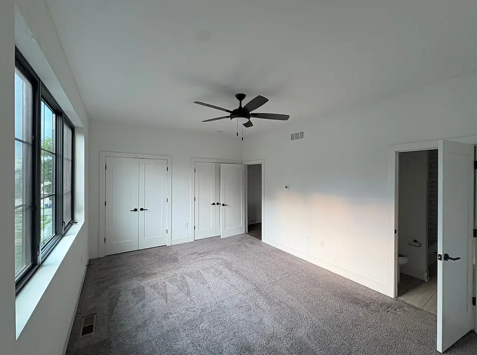 351 Loeffler Ave photo 8