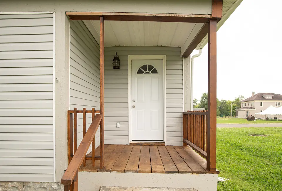 431 Bolander Ave photo 45