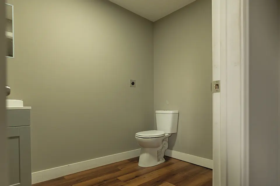 431 Bolander Ave photo 42