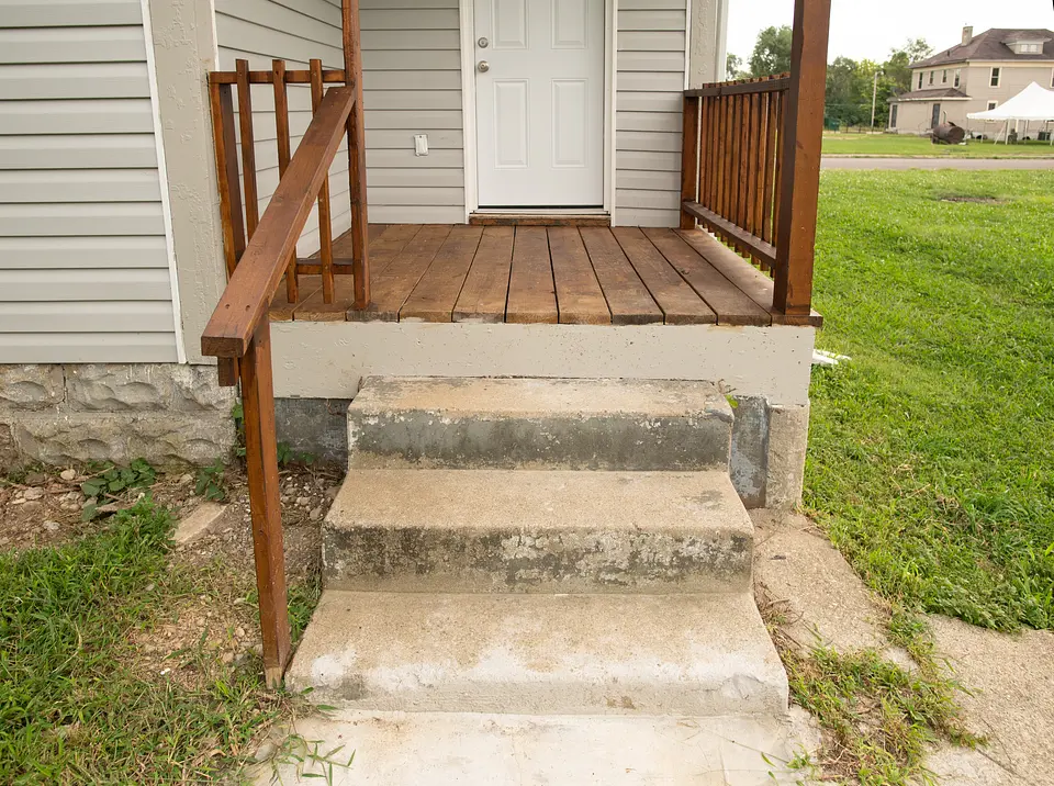 429 Bolander Ave photo 43